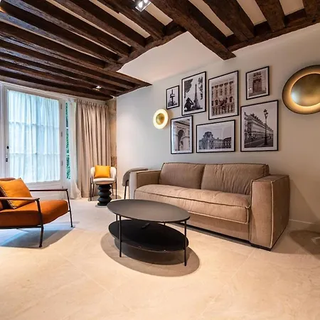 Apartment Luxury And Elegance Place Des Vosges